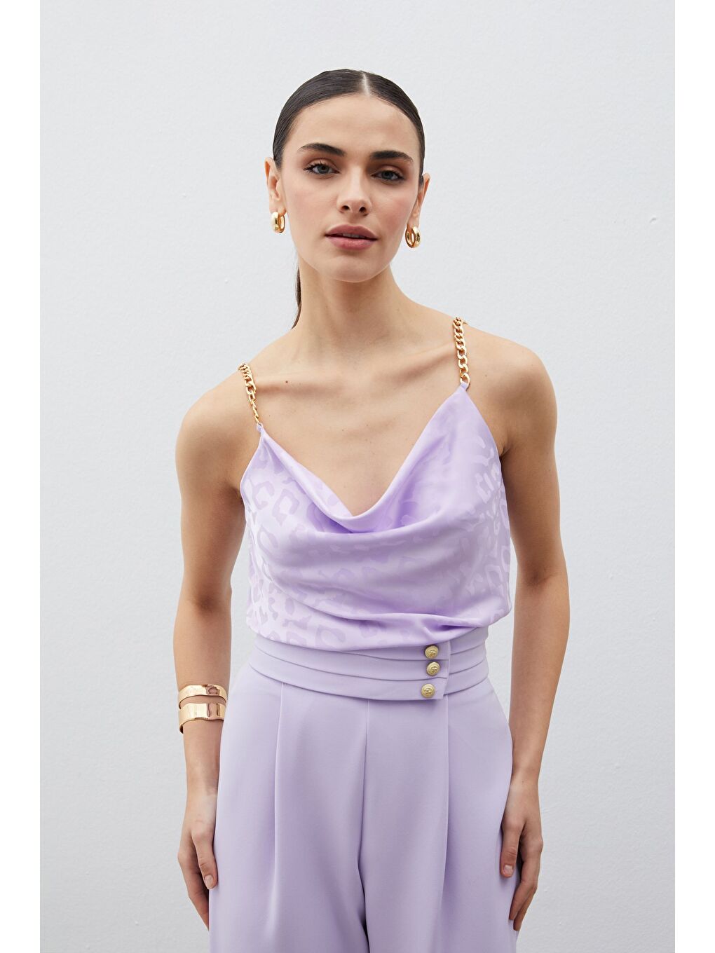 Zincir Askılı Saten Bluz - Lila