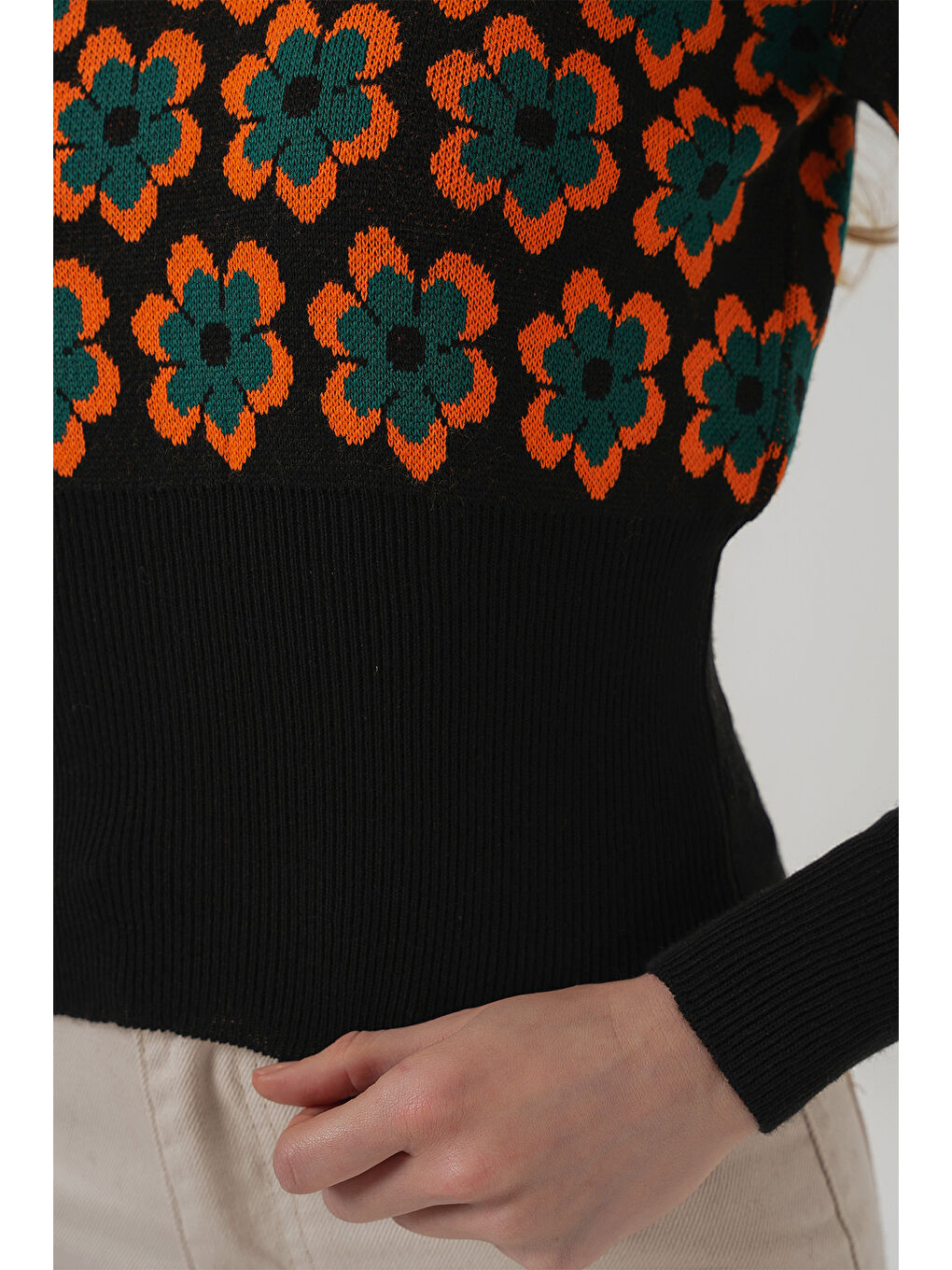 Turuncu 15801 Boğazlı Desenli Crop Kazak - Oranje-1