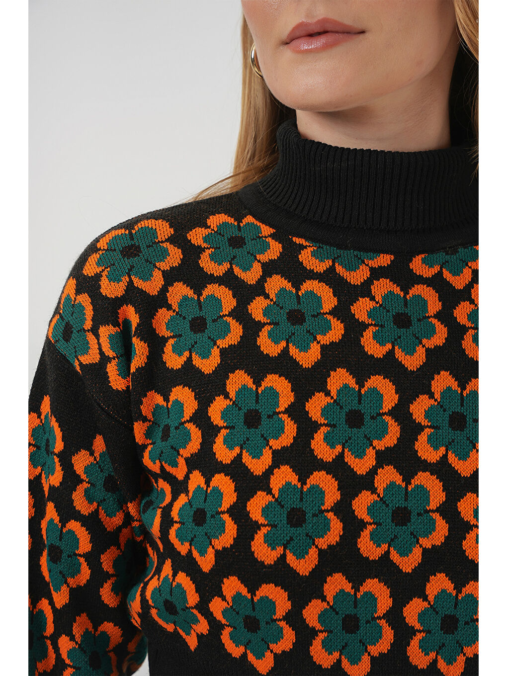 Turuncu 15801 Boğazlı Desenli Crop Kazak - Oranje-5