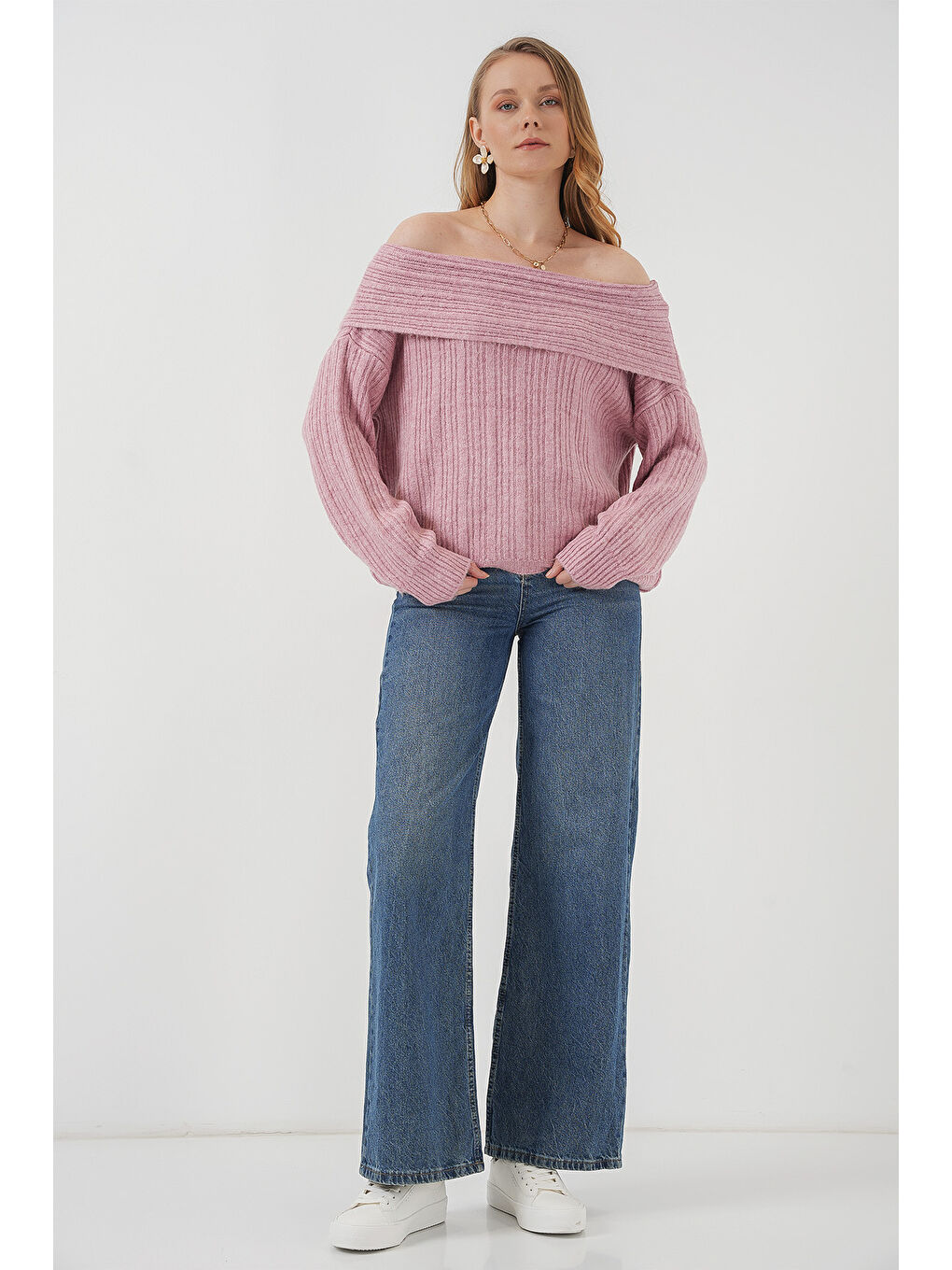 Pembe 15908 Kadın Açık Omuz Oversize Triko Kazak - Pudra