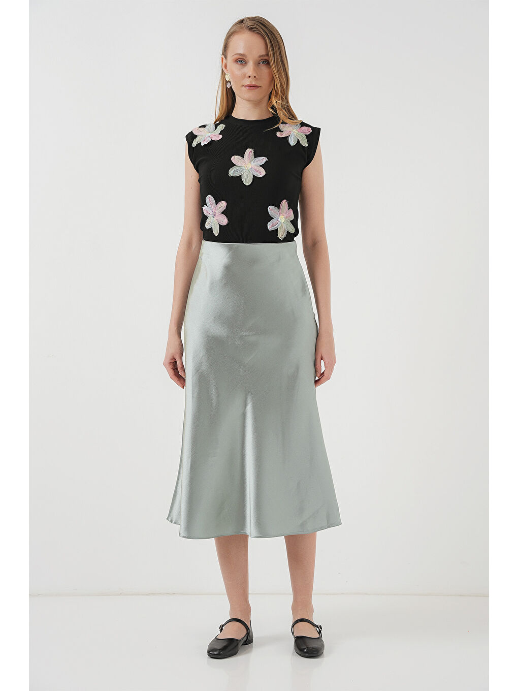 Yeşil 15806 Saten Etek - Çağla-1