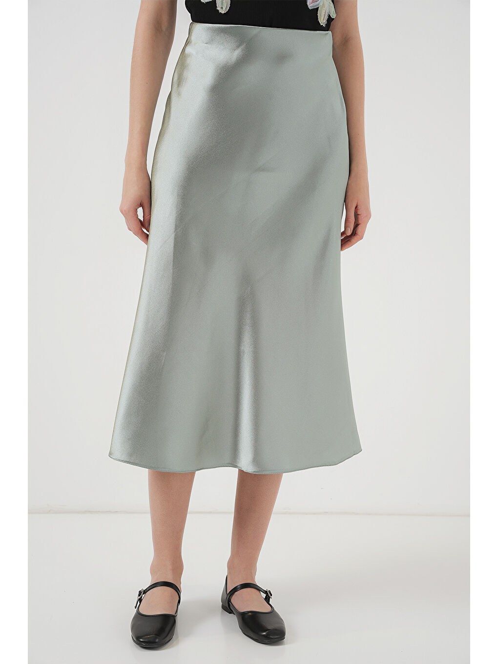 Yeşil 15806 Saten Etek - Çağla-2