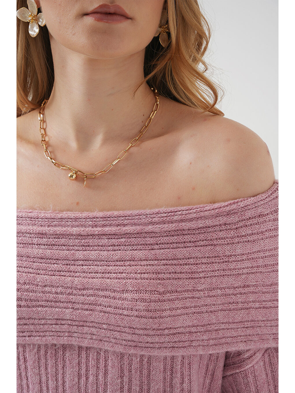 Pembe 15908 Kadın Açık Omuz Oversize Triko Kazak - Pudra-4