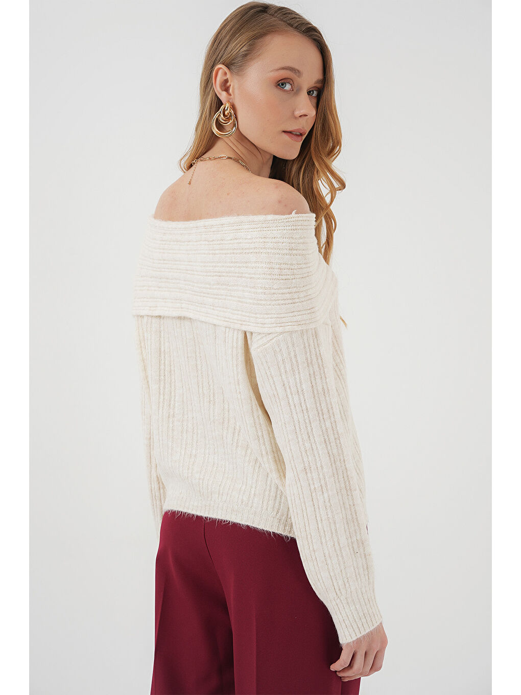 15908 Kadın Açık Omuz Oversize Triko Kazak - Ekru-6