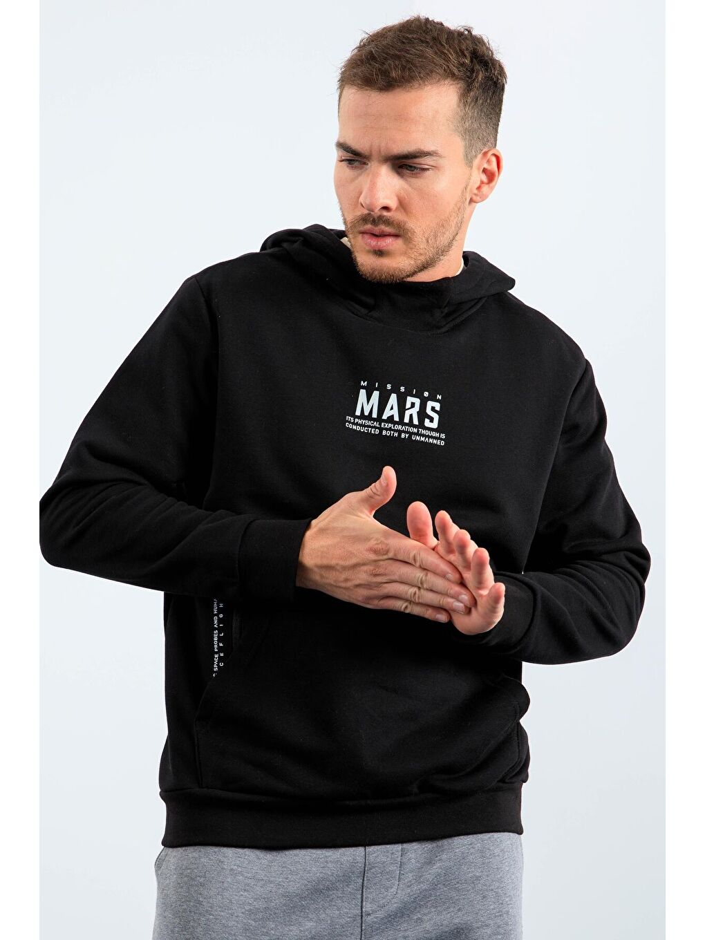Siyah Mars Yazı Ve Sırt Baskılı Kapüşonlu Rahat Form Erkek Sweatshirt - 88032-2