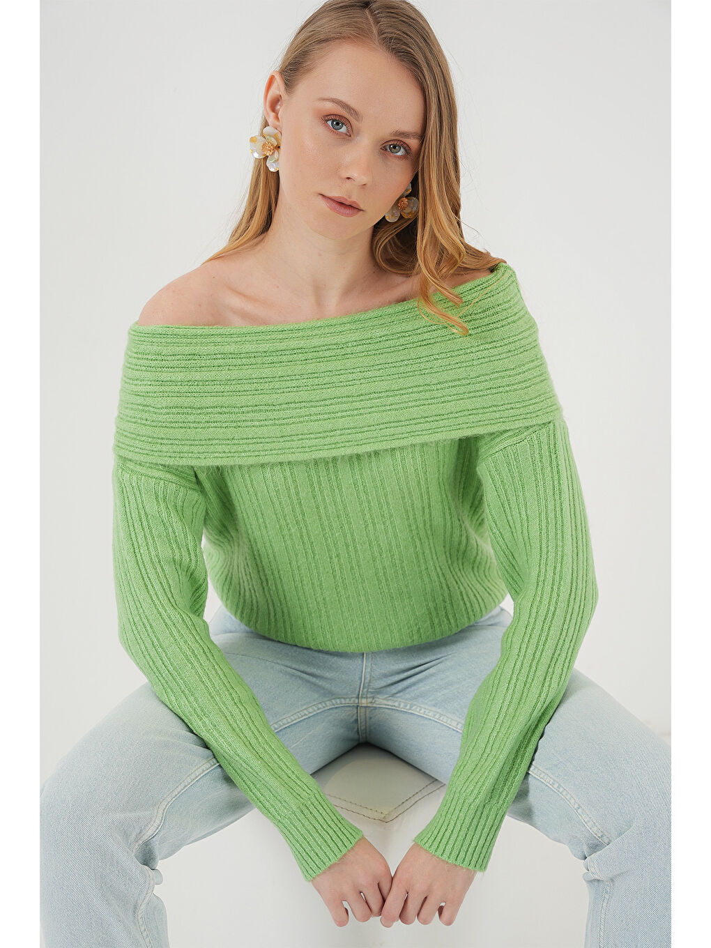 15908 Kadın Açık Omuz Oversize Triko Kazak - E.Yeşil
