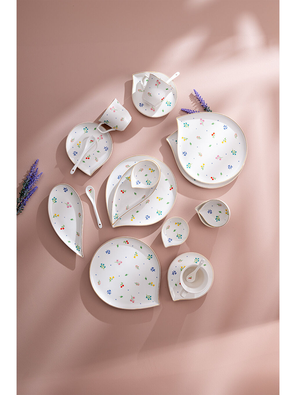 Beyaz Daisy Porselen 32 Parça 6 Kişilik Kahvaltı Takımı-8