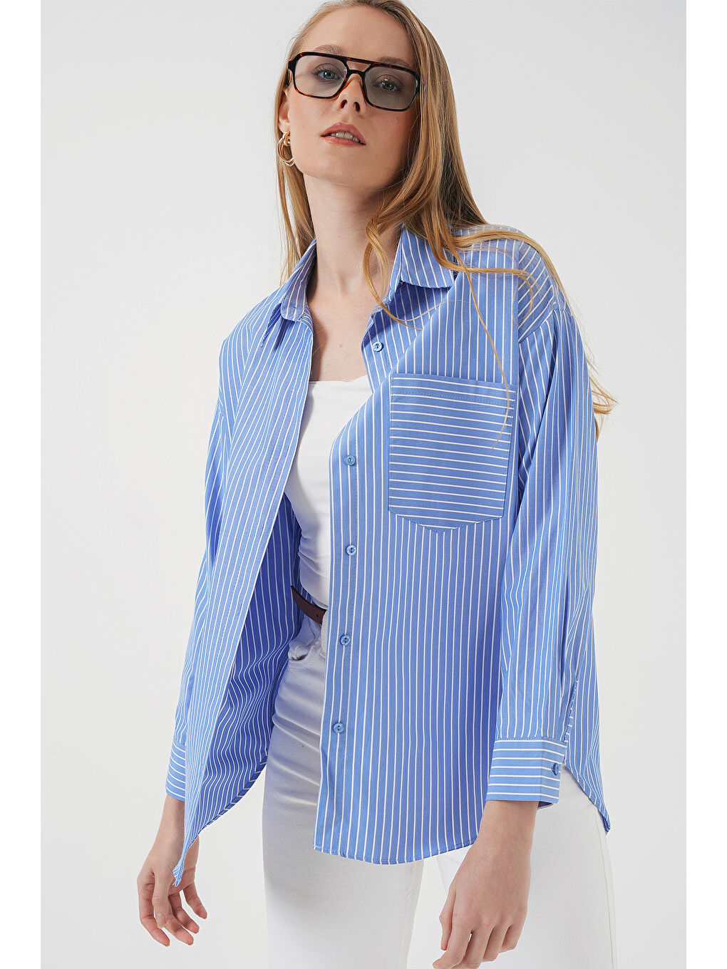 20205 Çizgili Oversize Gömlek - Mavi-3