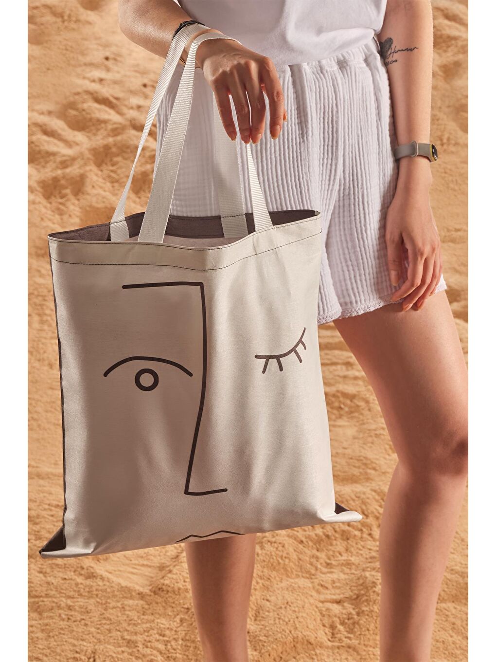 Bej Faces Desen Baskılı Plaj Çantası