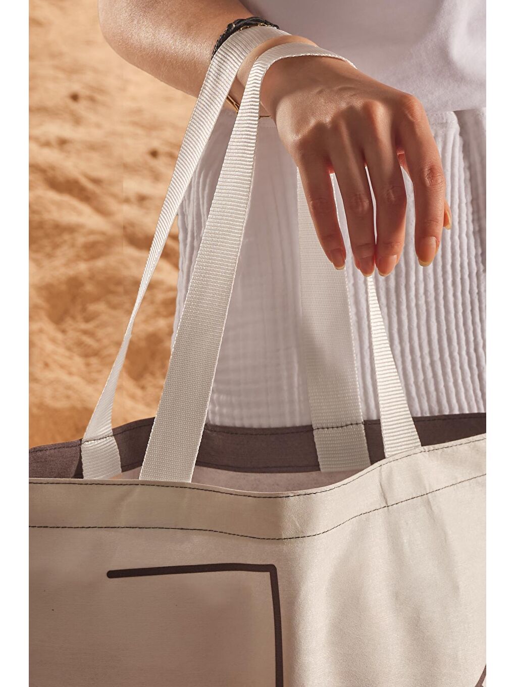 Bej Faces Desen Baskılı Plaj Çantası-2