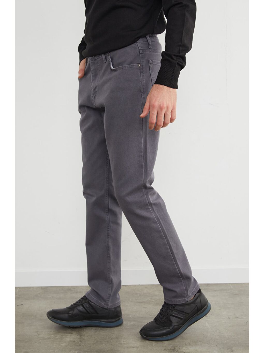 Gri Büyük Beden Regular Fit Normal Bel Jean-3
