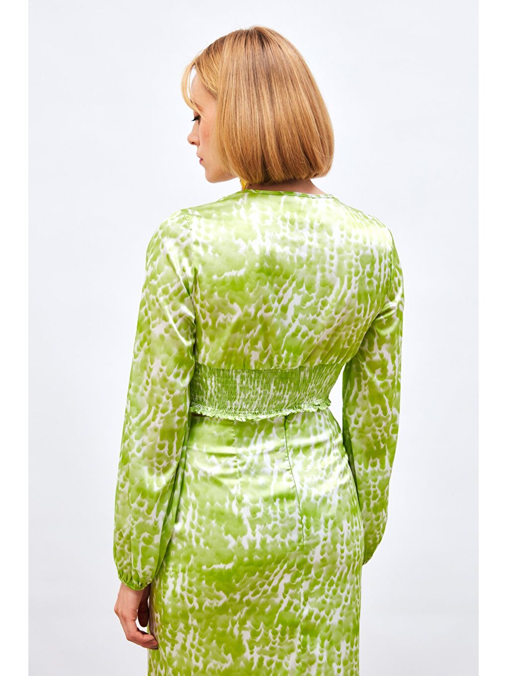 Düğüm Detaylı Desenli Bluz - Yağ Yeşili-4