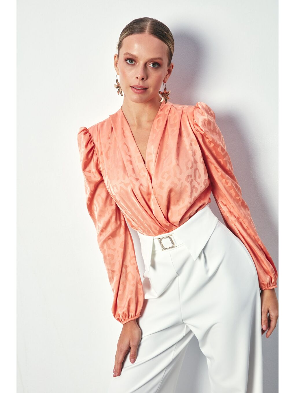 Pembe Kruvaze Desenli Bodysuit Bluz - Somon-2