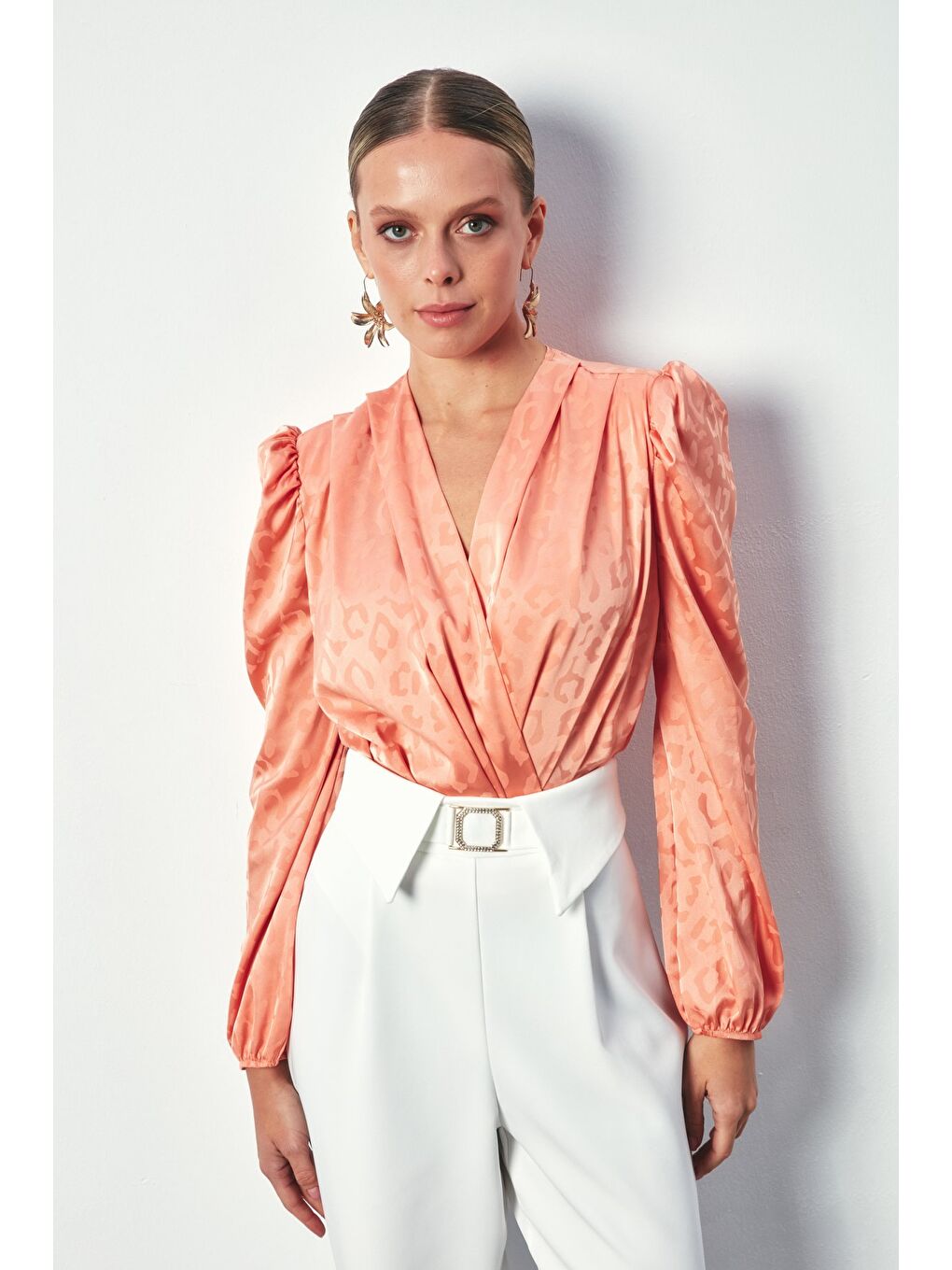 Pembe Kruvaze Desenli Bodysuit Bluz - Somon-4