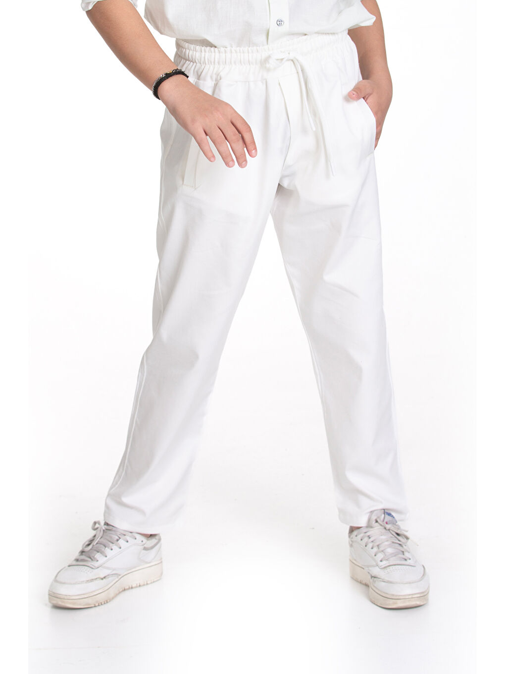 Beyaz Erkek Çocuk Beli Lastikli Ve Kordonlu Pantolon 1162.1-2