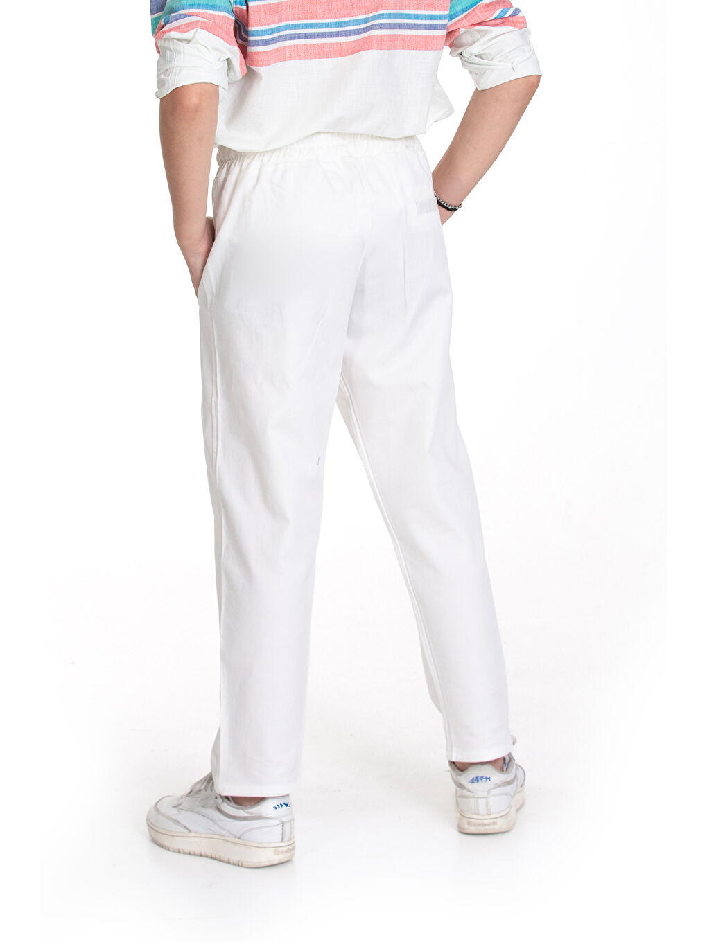 Beyaz Erkek Çocuk Beli Lastikli Ve Kordonlu Pantolon 1162.1-4