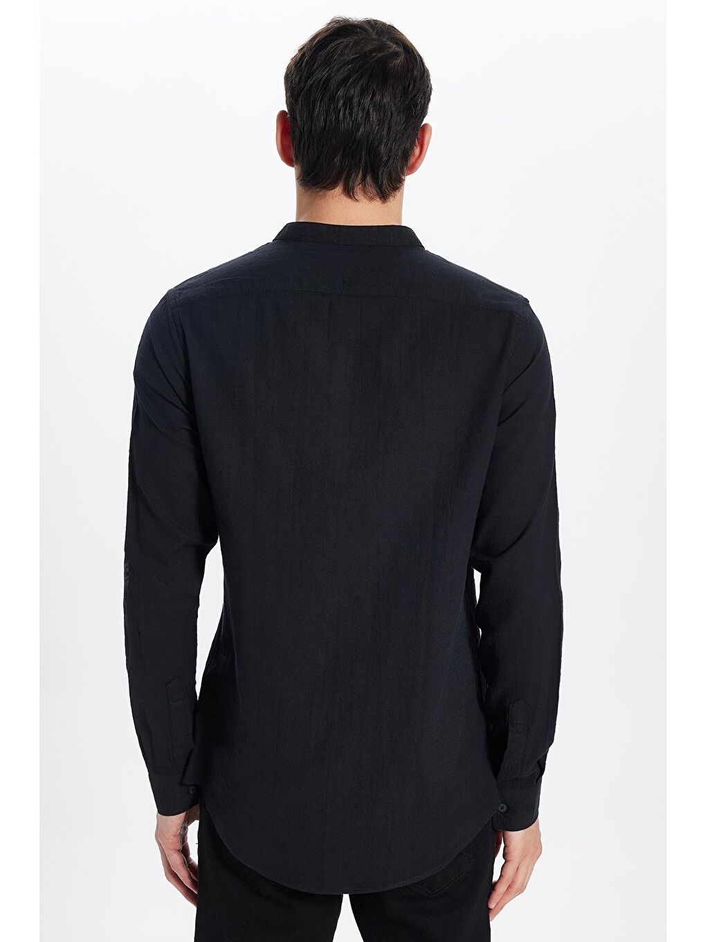 TUDORS Erkek Slim Fit Dar Kesim Uzun Kollu %100 Pamuk Keten Doku Hakim Yaka Siyah Gömlek - 4