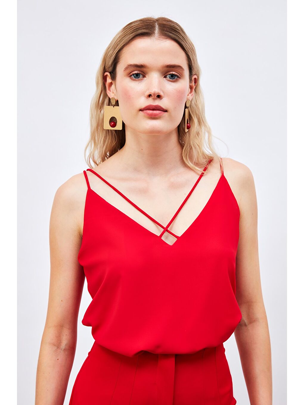 Çapraz İp Askılı Bluz - Kırmızı-1