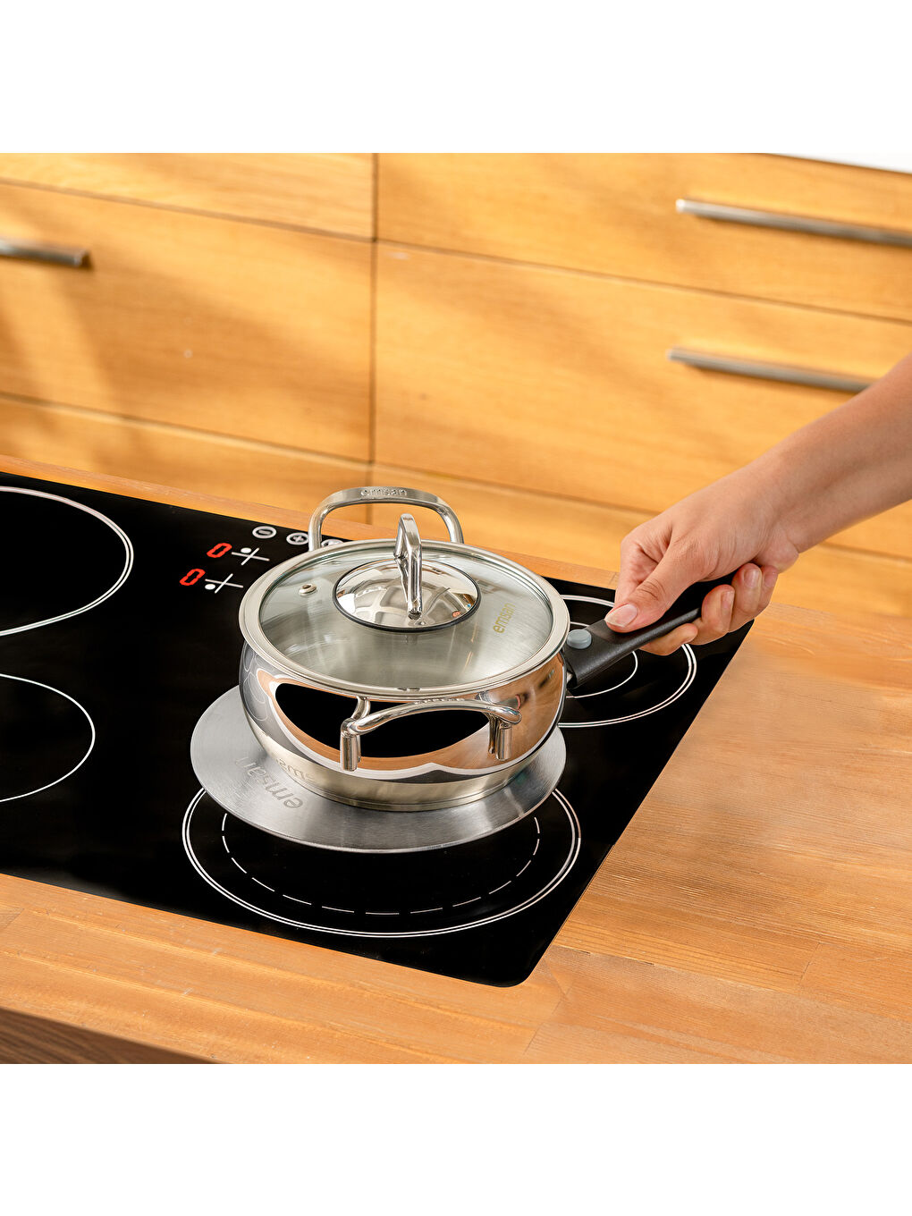 Siyah İndüksiyon Dönüştürücü Charge-9