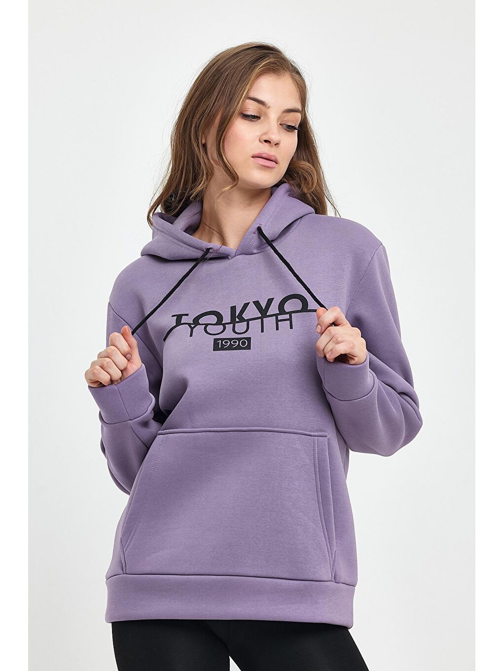 Lila Kadın Kapüşonlu Rahat Kalıp İçi Polarlı 3 iplik Kanguru Cepli Tokyo Baskılı Swetashırt Spr24swk12-4