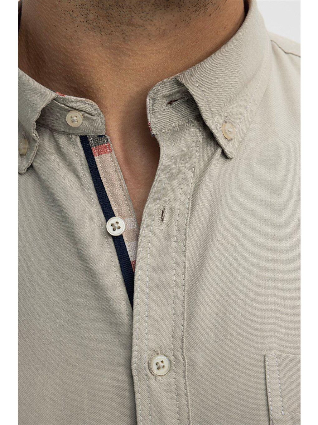 Ekru Erkek Regular Fit Klasik Kesim Pamuklu Oxford Doku Tek Cepli Krem Renk Düğmeli Yaka Gömlek-4