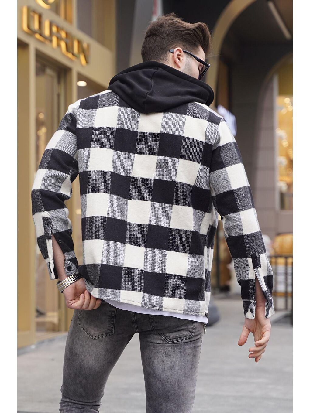 Beyaz Ekoseli Kapüşonlu Erkek Gömlek 5584-1