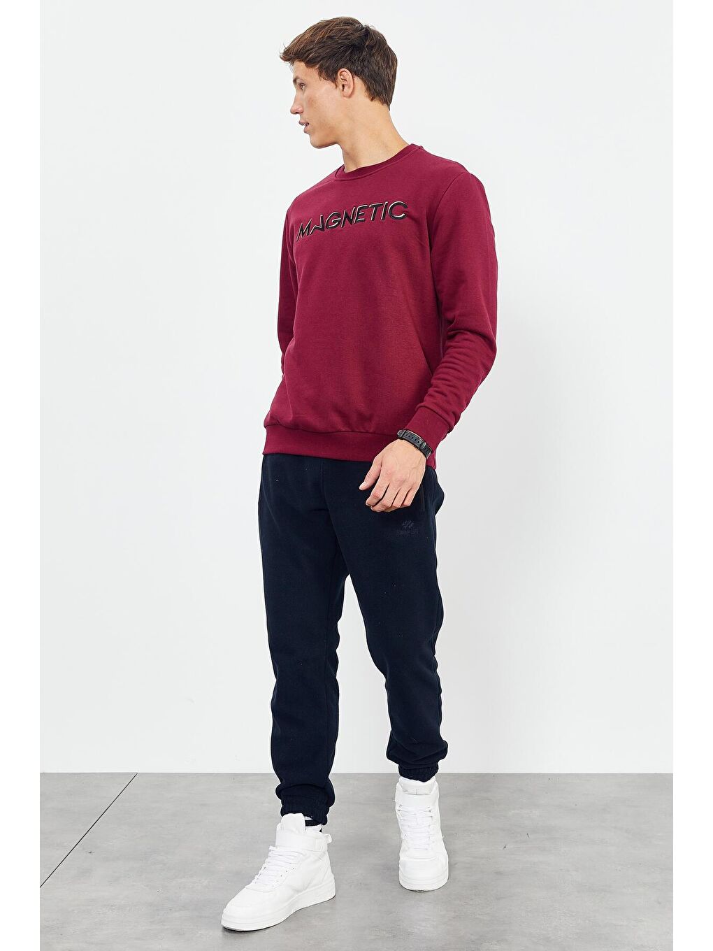 TOMMYLIFE Bordo Erguvan Yazı Nakışlı Bisiklet Yaka Rahat Form Erkek Sweatshirt - 88020 - 3