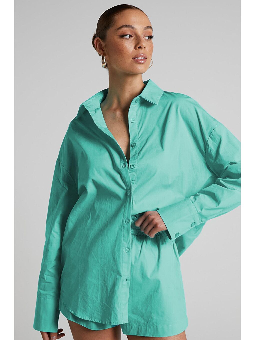 Turkuaz Oversize Basic Kadın Gömlek Mg1794