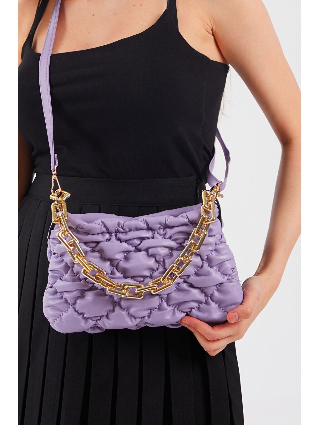 Kadın Lila Pofidik Zincir Detaylı Nakışlı Baget Çanta-3