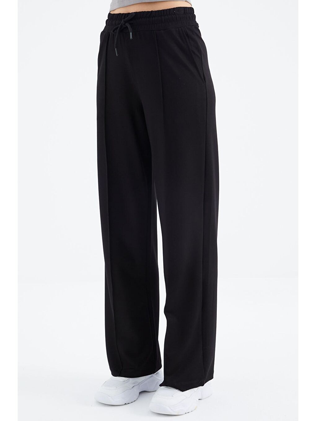 Siyah Bağcıklı Cep Detaylı Geniş Paça Kadın Eşofman Alt - 02370-2