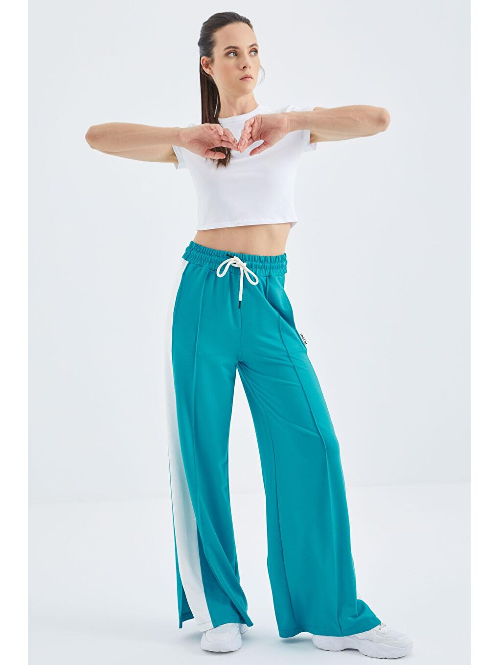 Turkuaz Bağcıklı Ön Dikiş Detaylı Geniş Paça Kadın Eşofman Alt - 02378-3