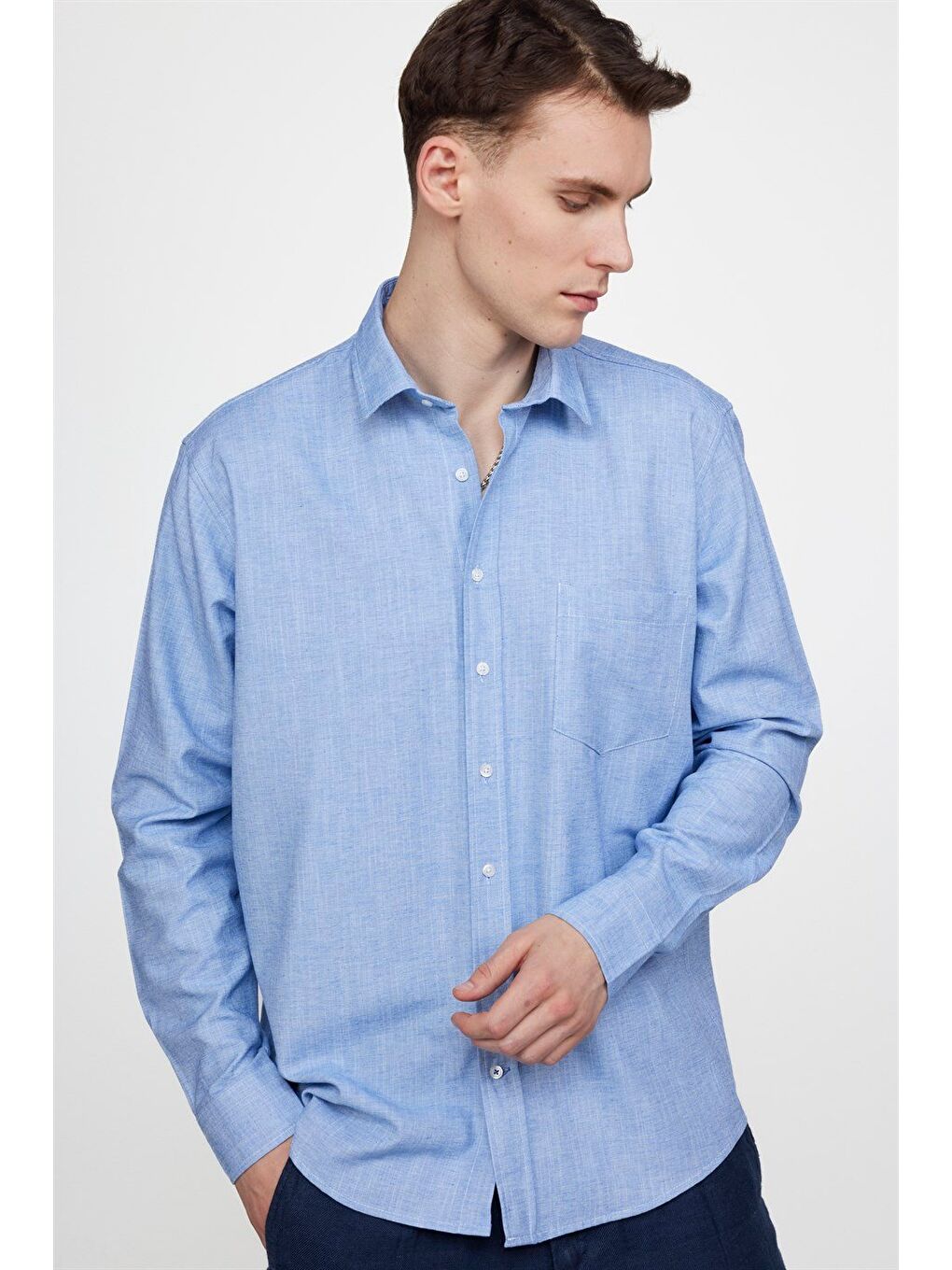 Erkek Regular Fit Klasik Kesim %100 Pamuk Keten Doku Biyeli Mavi Gömlek