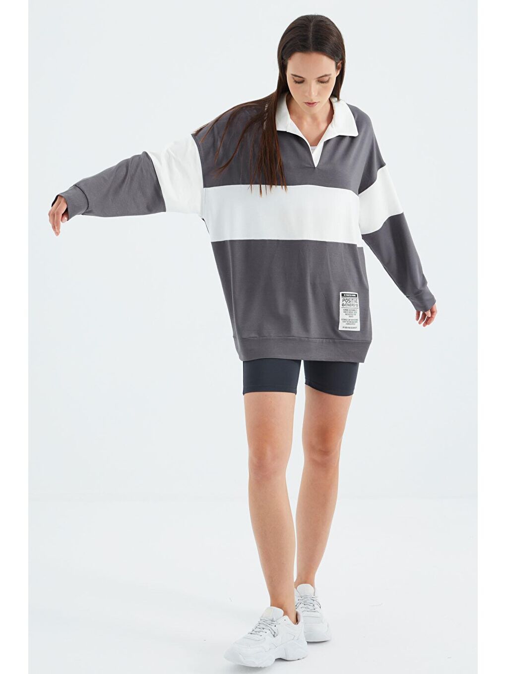 Koyu Gri Polo Yaka Renk Bloklu Oversize Kadın Sweatshirt - 02377-2