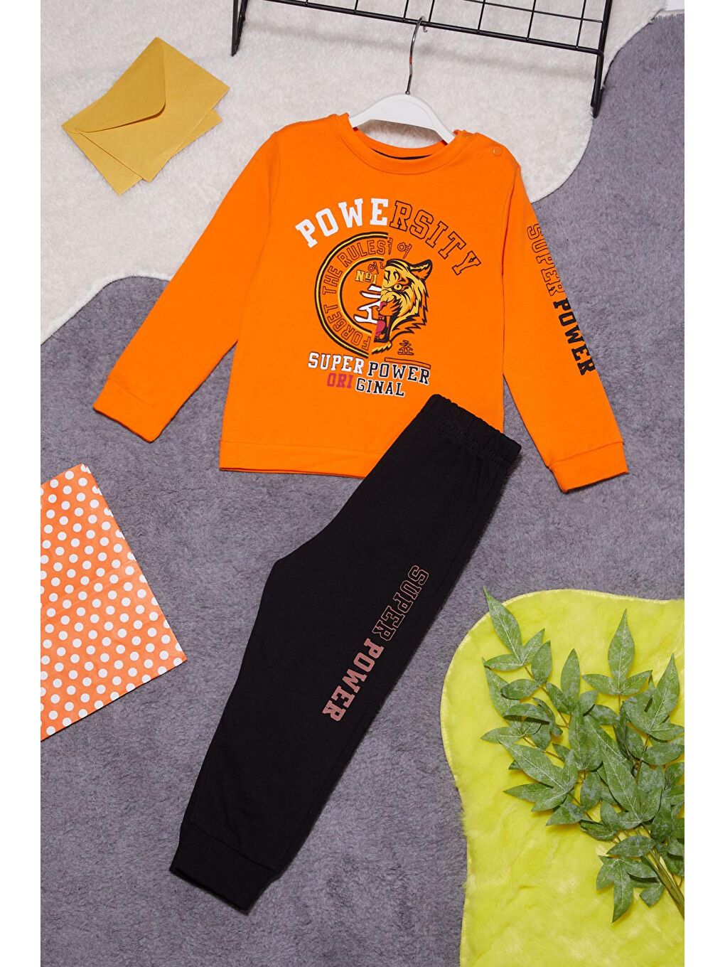Turuncu Kaplan Baskılı Kolları Yazılı Erkek Bebek Takım 14998