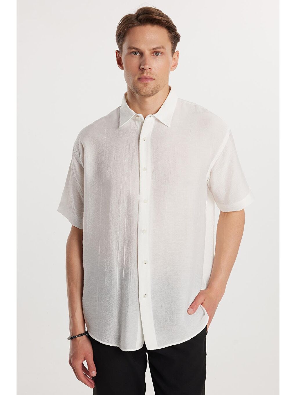 Oversize Mevsimlik Keten Dokulu Bol Kalıp Kısa Kollu Rahat Kullanım Erkek Ekru Gömlek-2