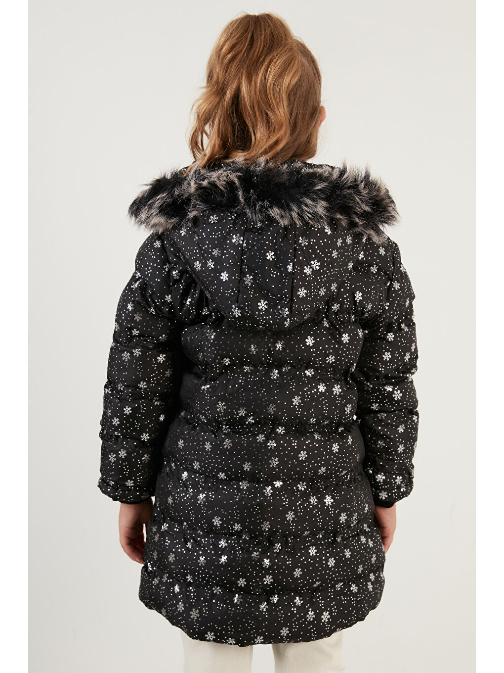 Siyah Yakası Suni Kürklü Çıkarılabilir Kapüşonlu Peluş Astarlı Kışlık Uzun Mont 5760051-4