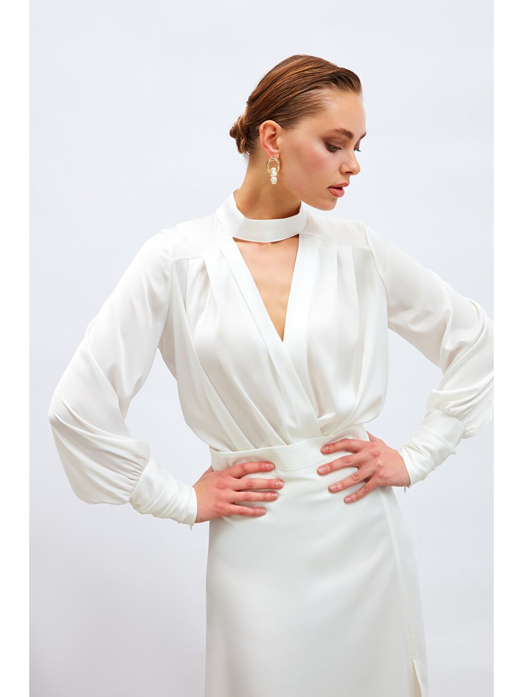 Drape Detaylı Bodysuit Bluz - Ekru-1