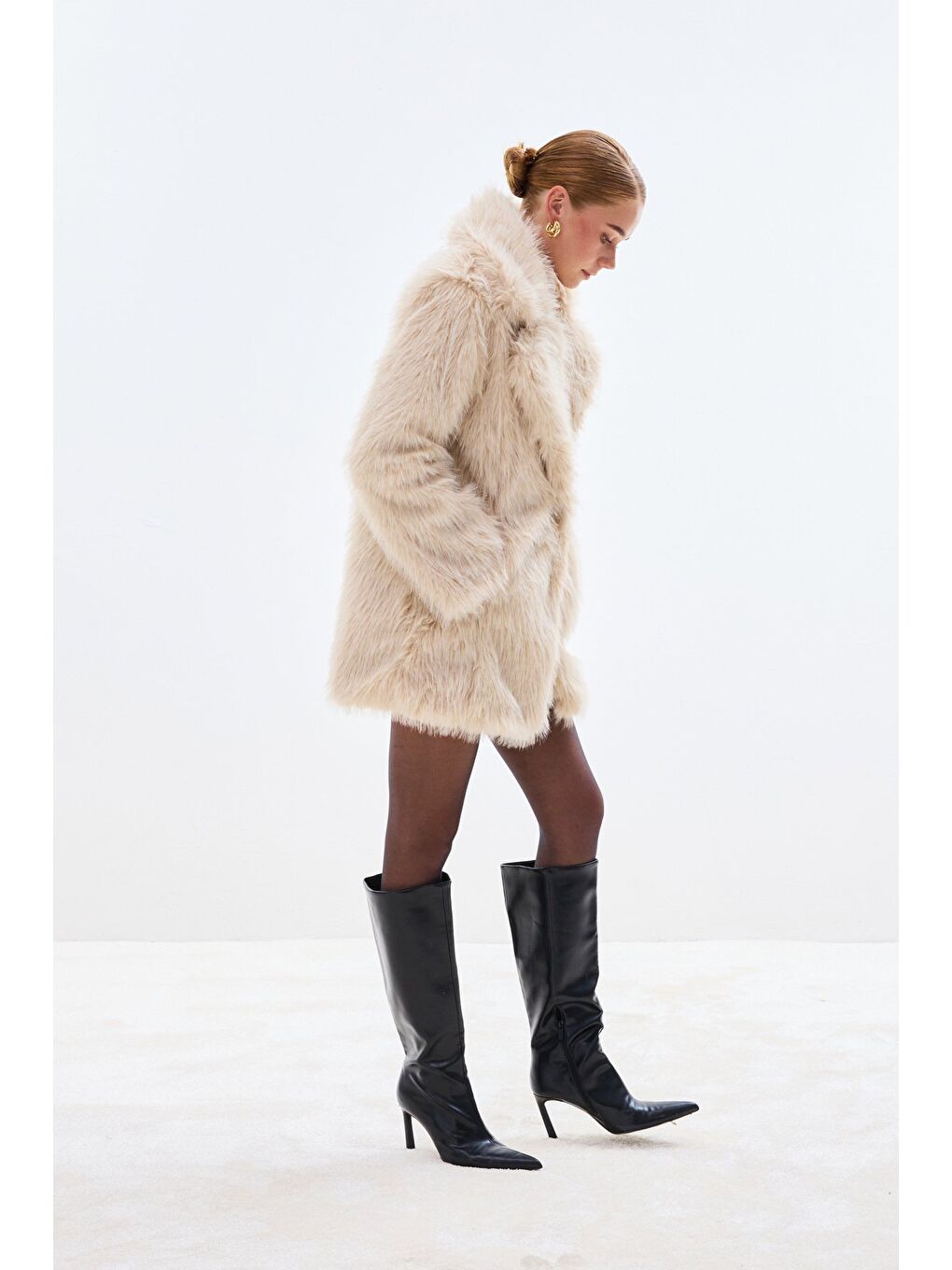 Çıt Çıt Detaylı Kürk - Bej-2