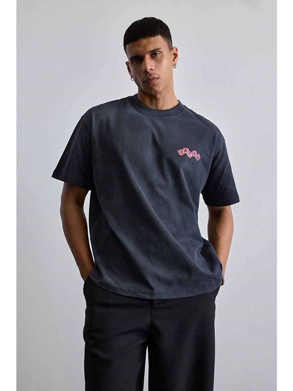 Erkek Oversize Yıkamalı Pamuklu Basic T-Shirt Siyah-2