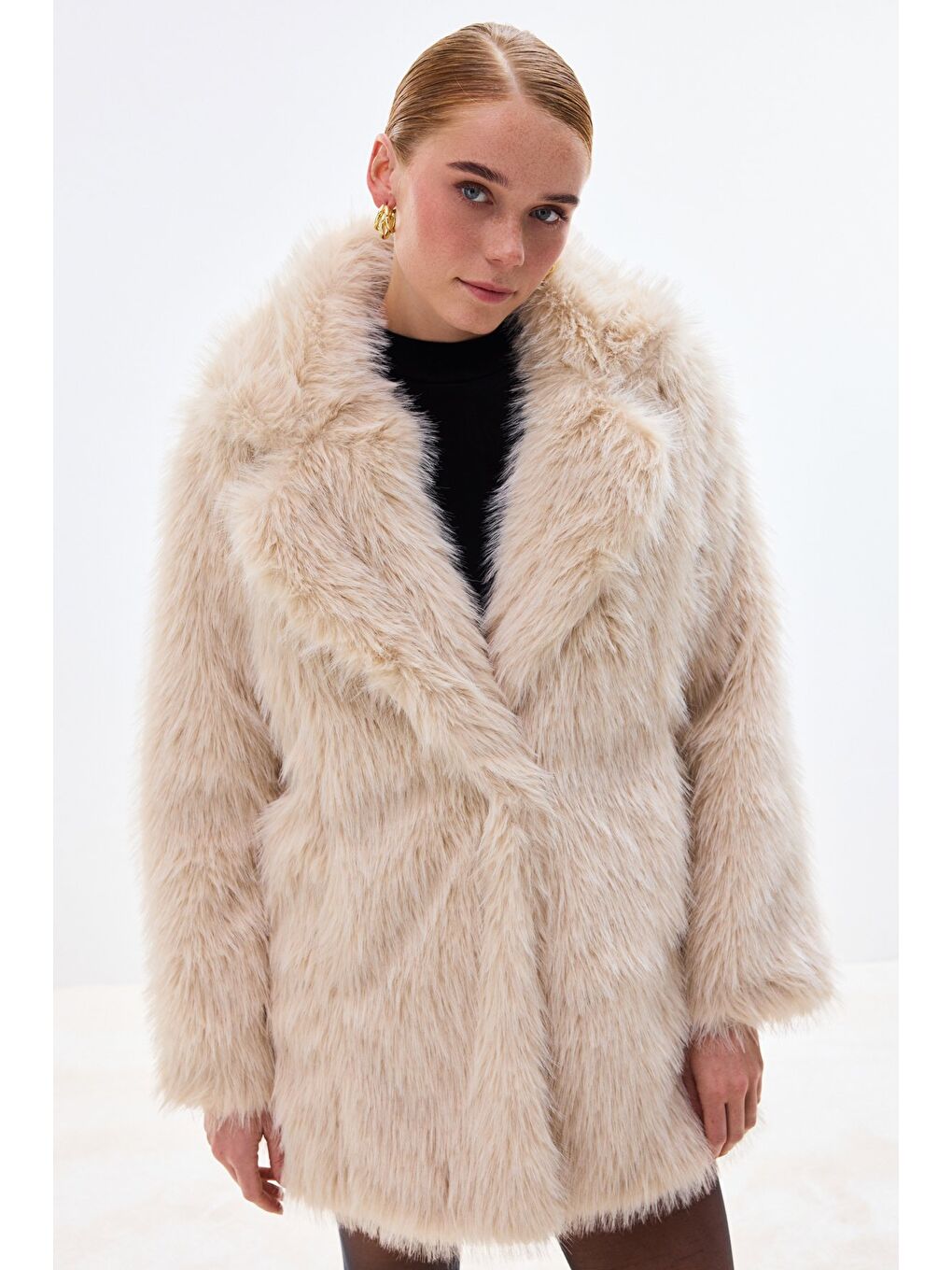 Çıt Çıt Detaylı Kürk - Bej-6