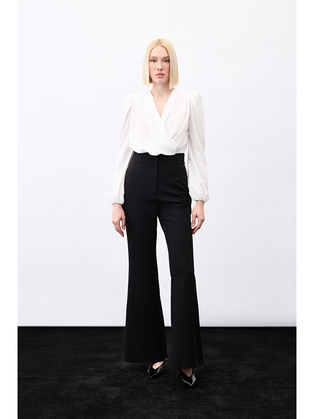 Parlak Çizgili Bodysuit Bluz - Ekru-6