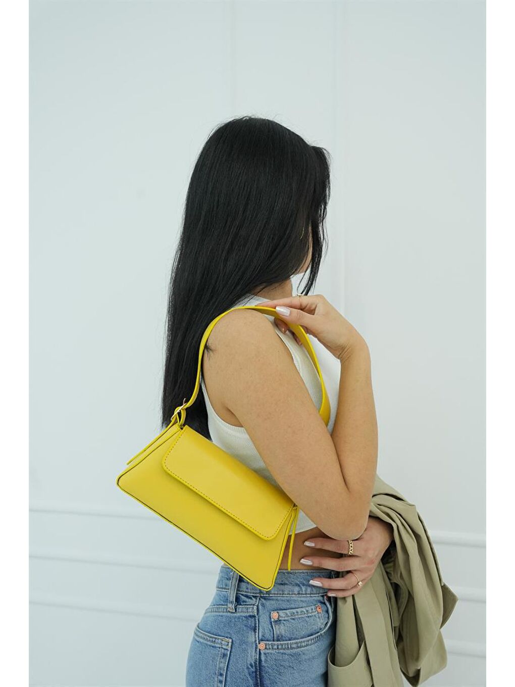 Alba Sade Tasarım Kapaklı Kadın Kol Çantası - Sarı-3