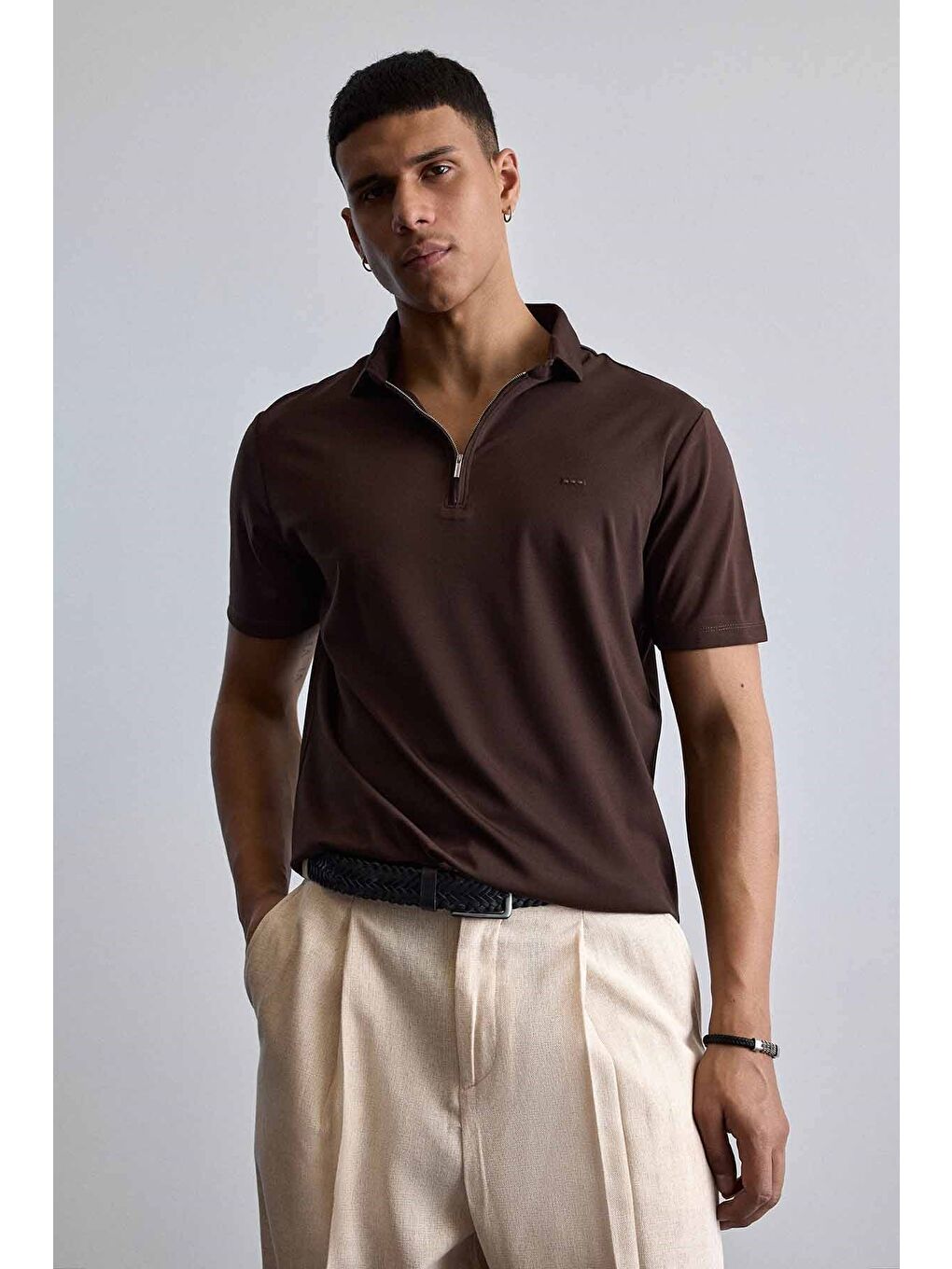 Erkek Slim Fit Yarım Fermuarlı Basic Polo Yaka T-Shirt Kahverengi-4