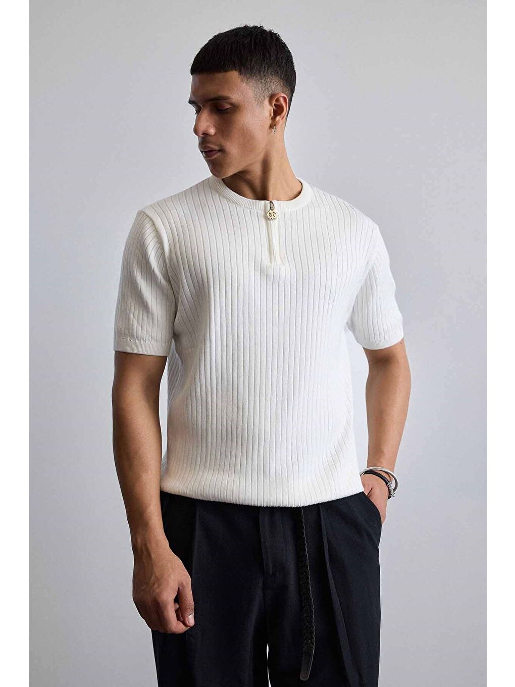 Erkek Regular Fit Premium Fitilli Triko T-Shirt Ekru-4