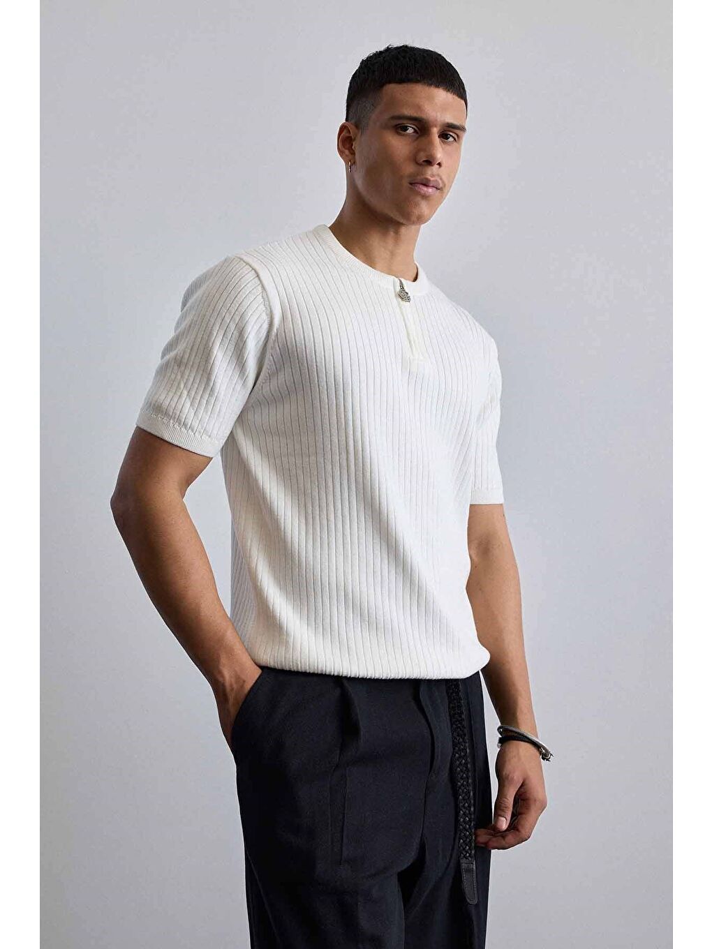 Erkek Regular Fit Premium Fitilli Triko T-Shirt Ekru-5