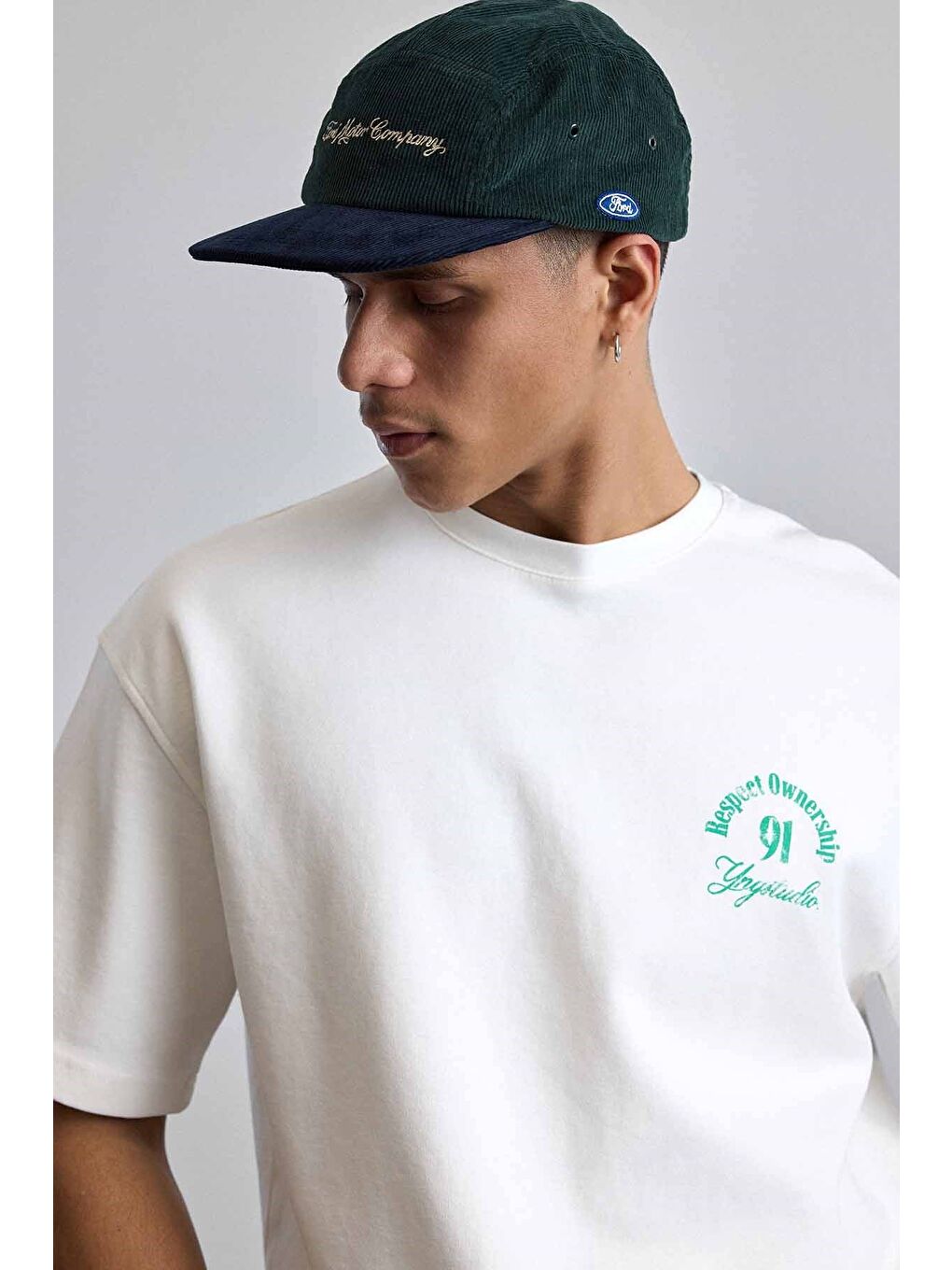 Erkek Oversize Yıkamalı Arkası Baskılı T-Shirt Ekru-3