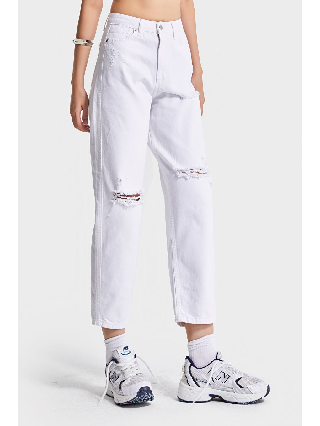 Kadın Beyaz Renk 13s5-2 Relax Fit %100 Pamuk Yırtık Detaylı İç Göstermez Denmi Jean