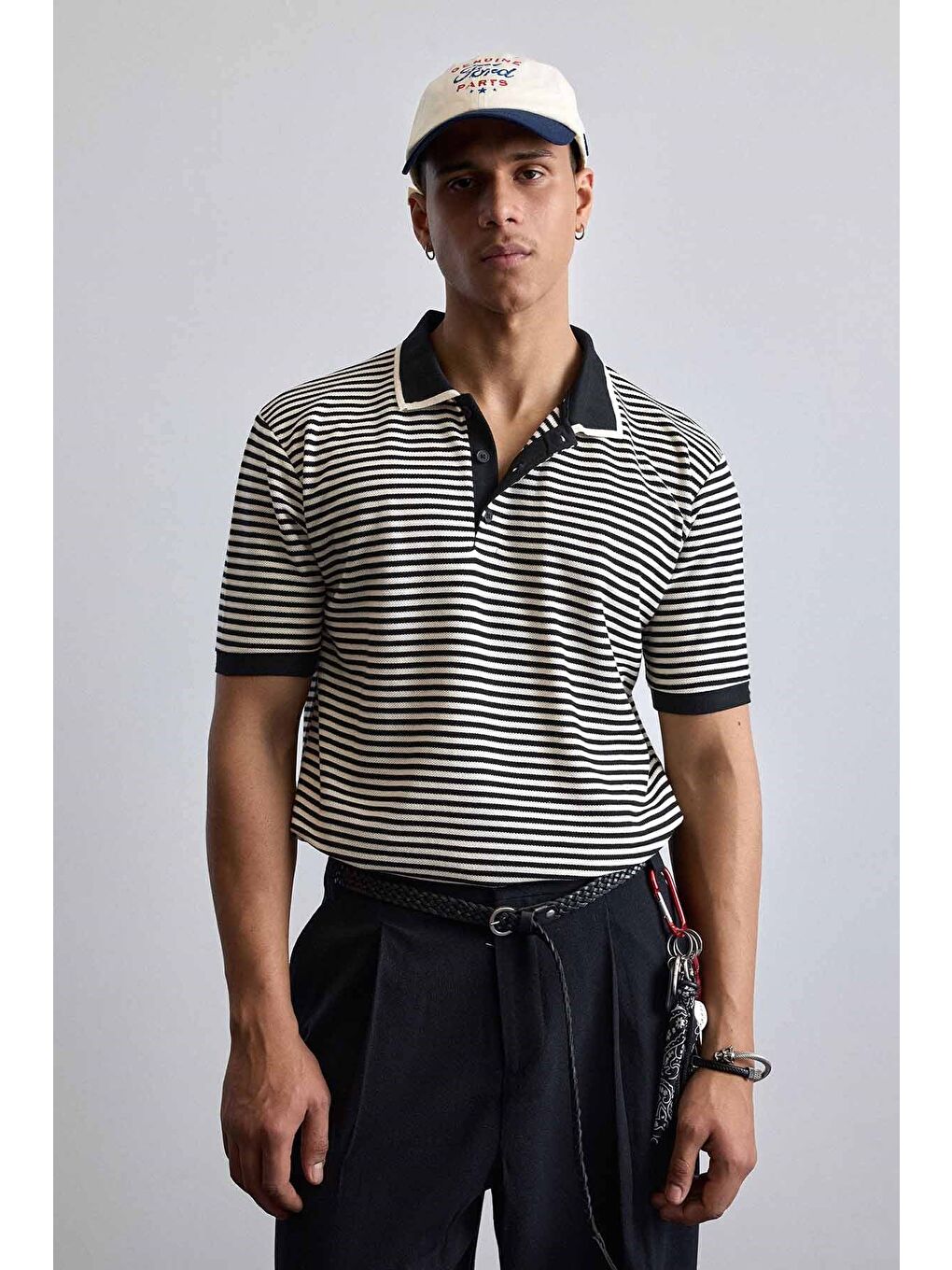 Erkek Regular Fit Çizgili Polo Yaka Örme T-Shirt Siyah-4