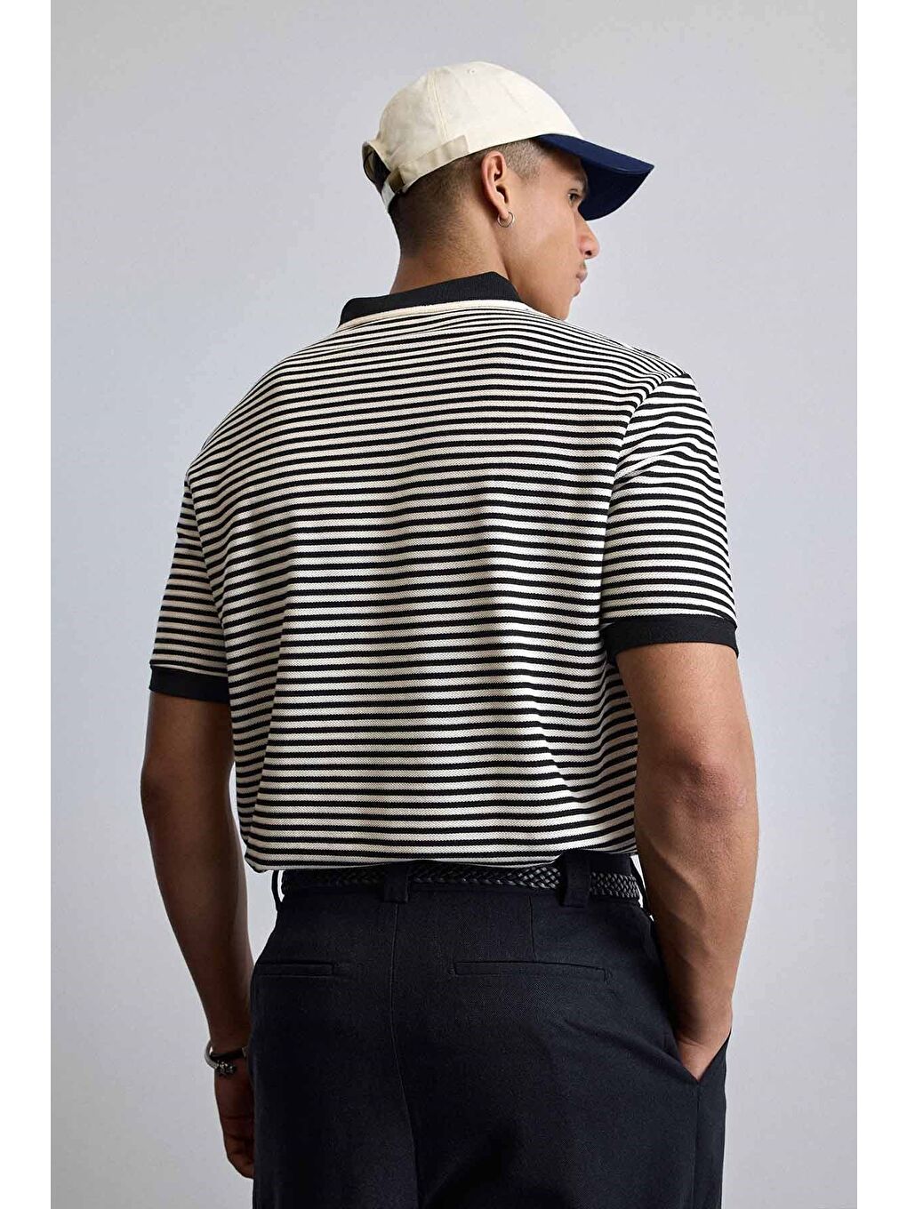 Erkek Regular Fit Çizgili Polo Yaka Örme T-Shirt Siyah-6