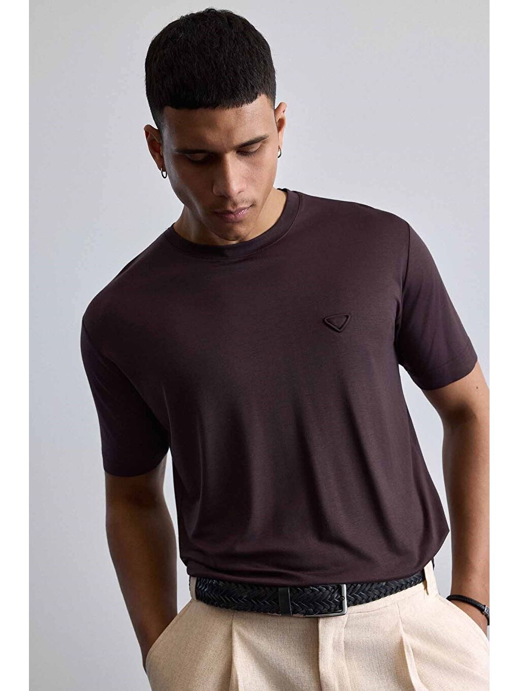 Erkek Relaxed Fit Yumuşak Dokulu Basic T-Shirt Kahverengi-3